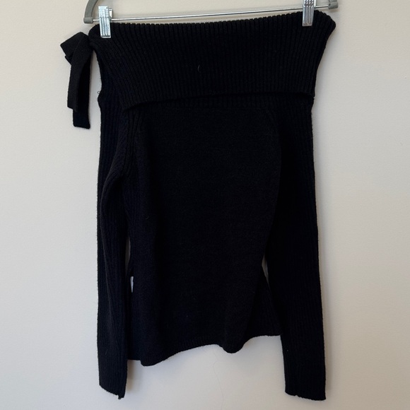 NWT Commense Black Off-Shoulder Tie Sweater - M - Picture 1 of 5